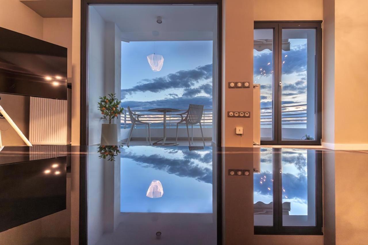 Iconic Salonica Suite Seafront ภายนอก รูปภาพ