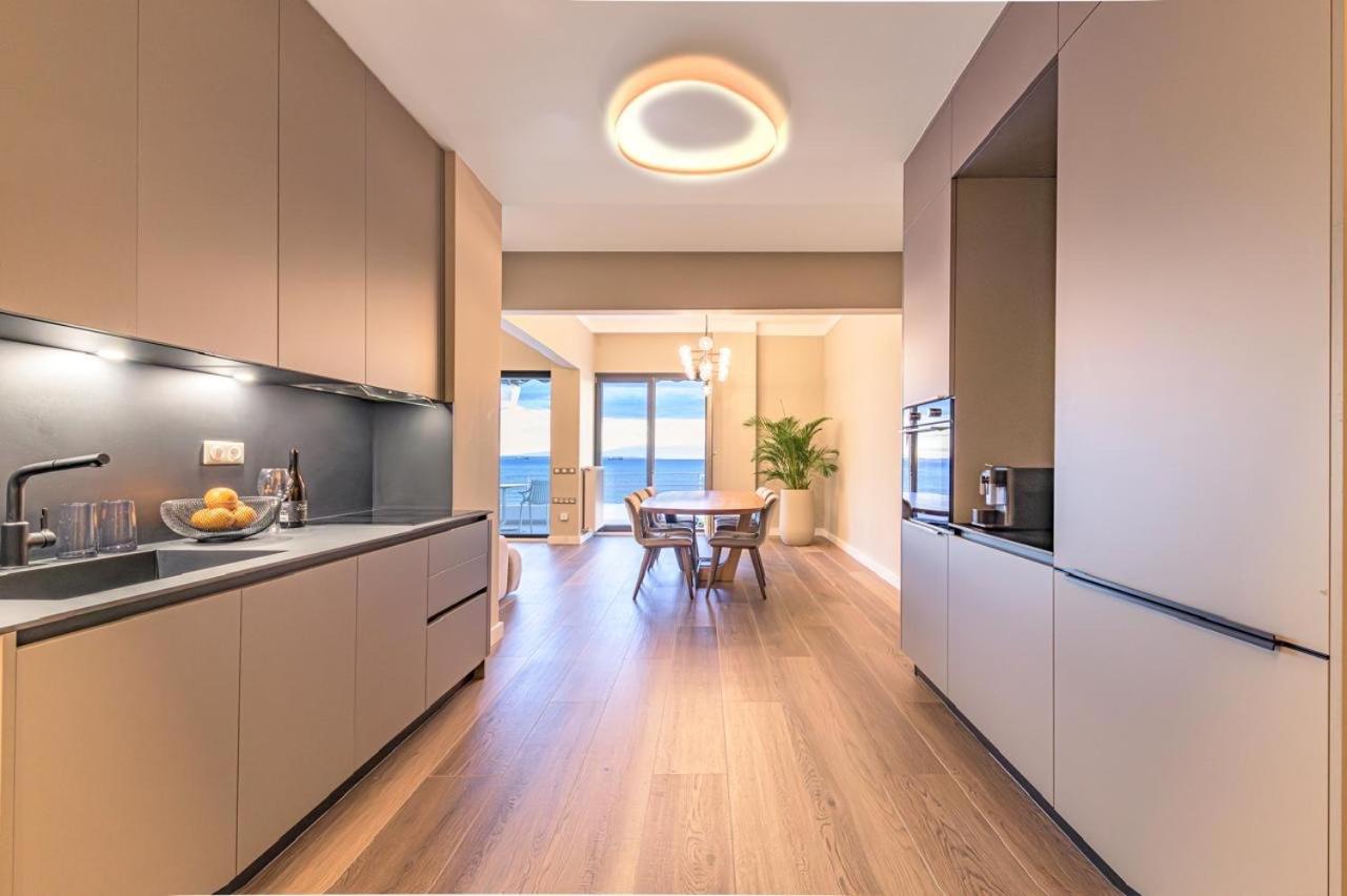 Iconic Salonica Suite Seafront ภายนอก รูปภาพ