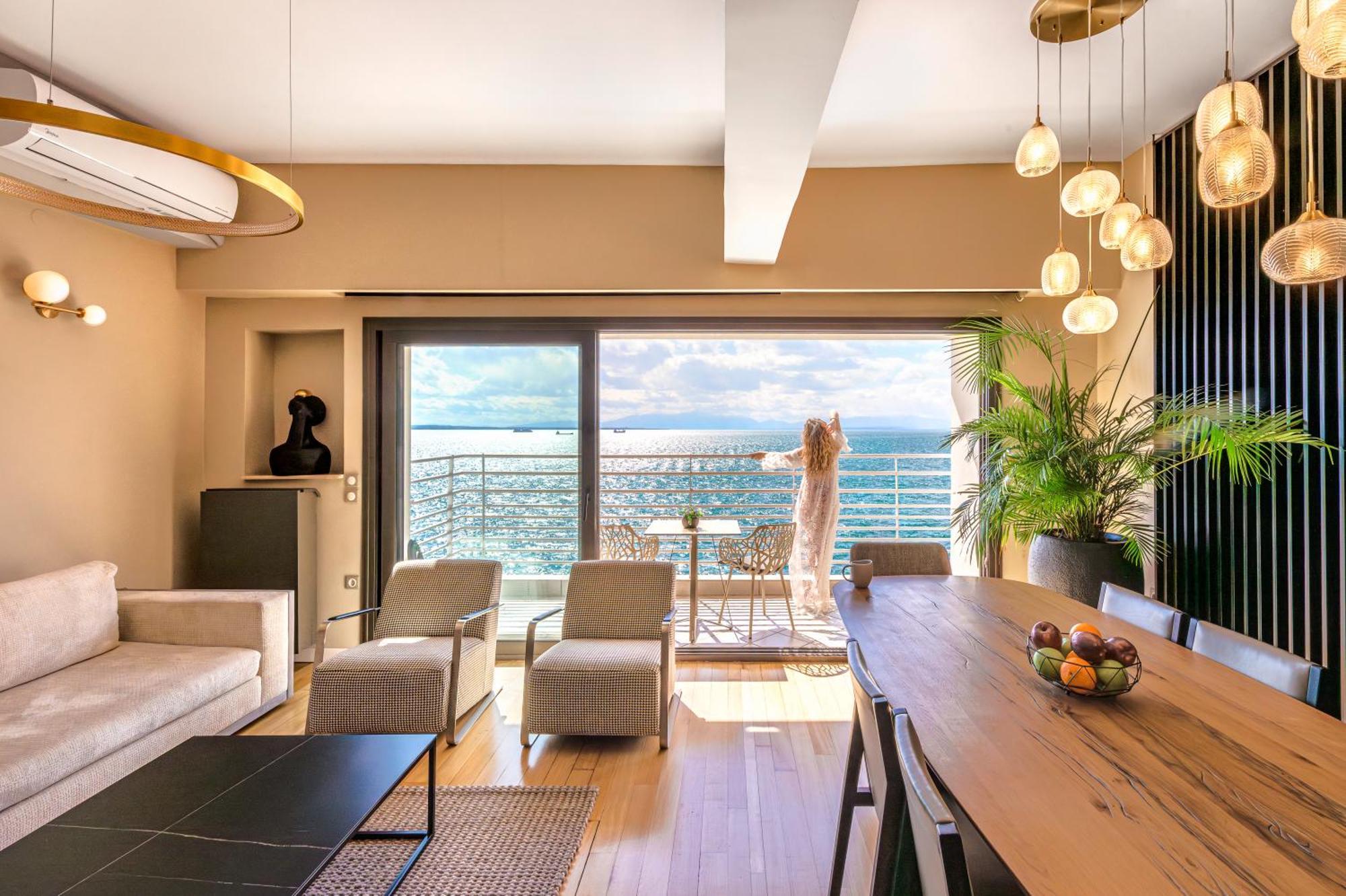 Iconic Salonica Suite Seafront ภายนอก รูปภาพ